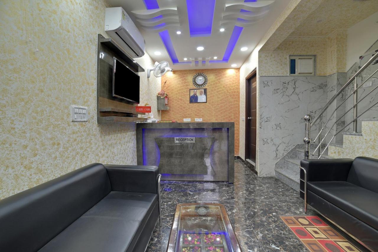 Hotel O Kanak Palace 뉴델리 외부 사진