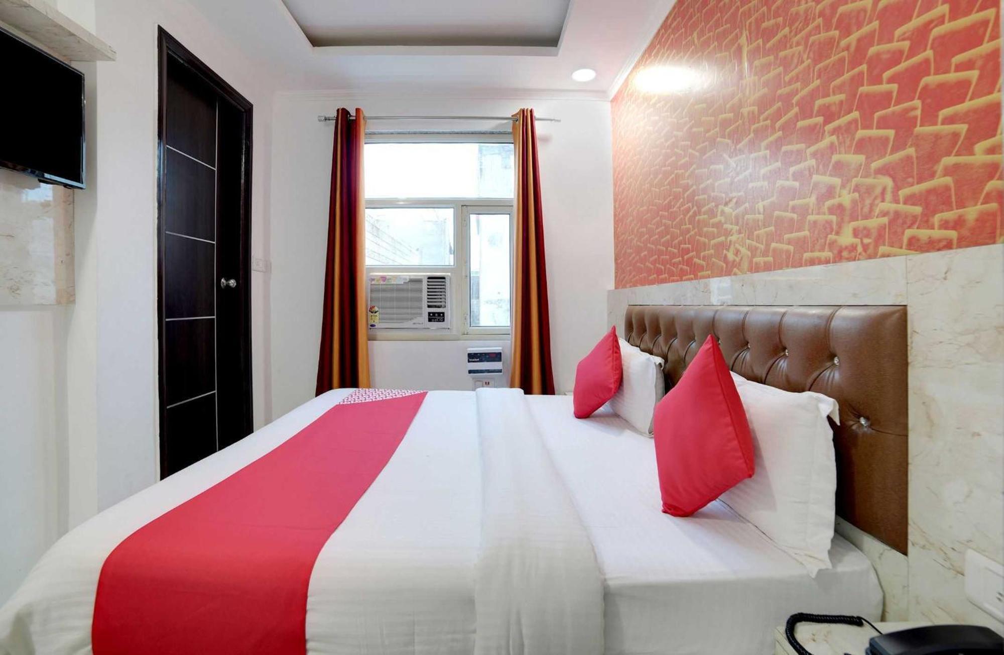 Hotel O Kanak Palace 뉴델리 외부 사진